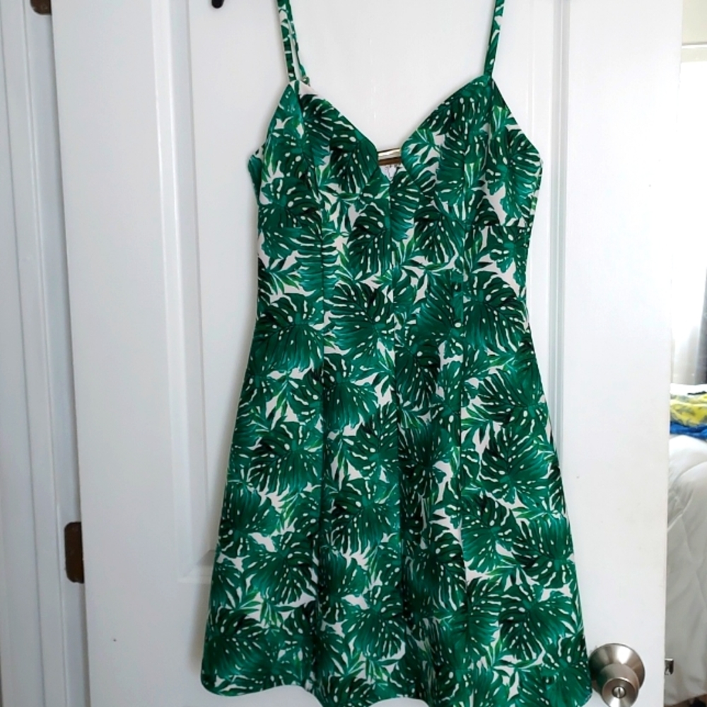 ⬇️ Price Drop⬇️ Guess Dress